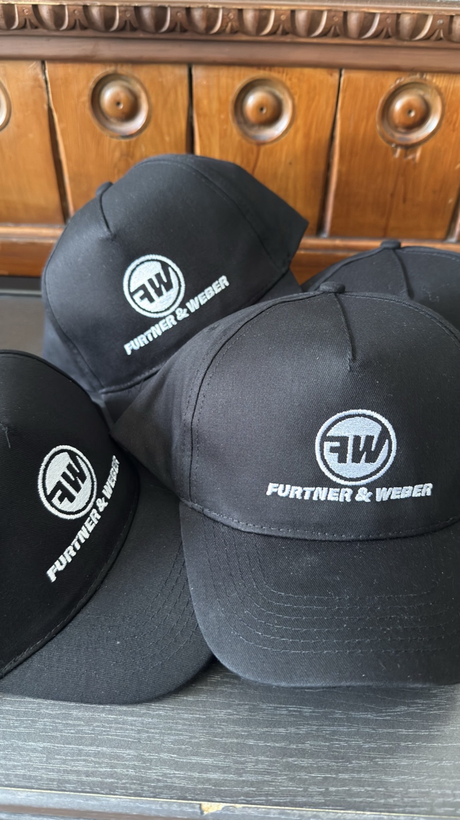 Bedruckte Caps mit Firmenlogo